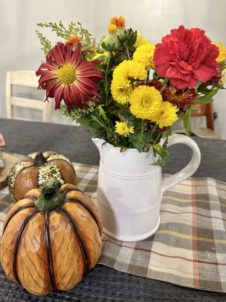 flowers on table after cleaning for thanksgiving